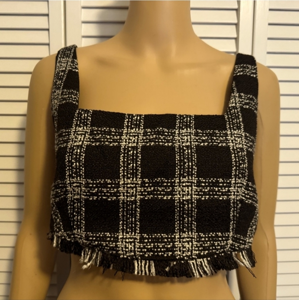 NWOT House of Harlow 1960 size M black white plaid tweed crop top